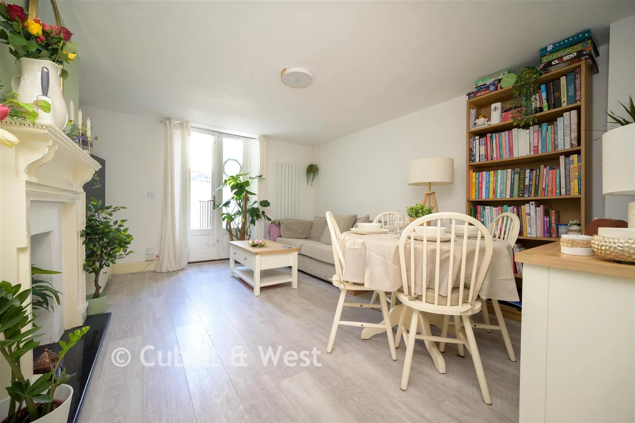 London Road, Redhill, RH1, photo 3