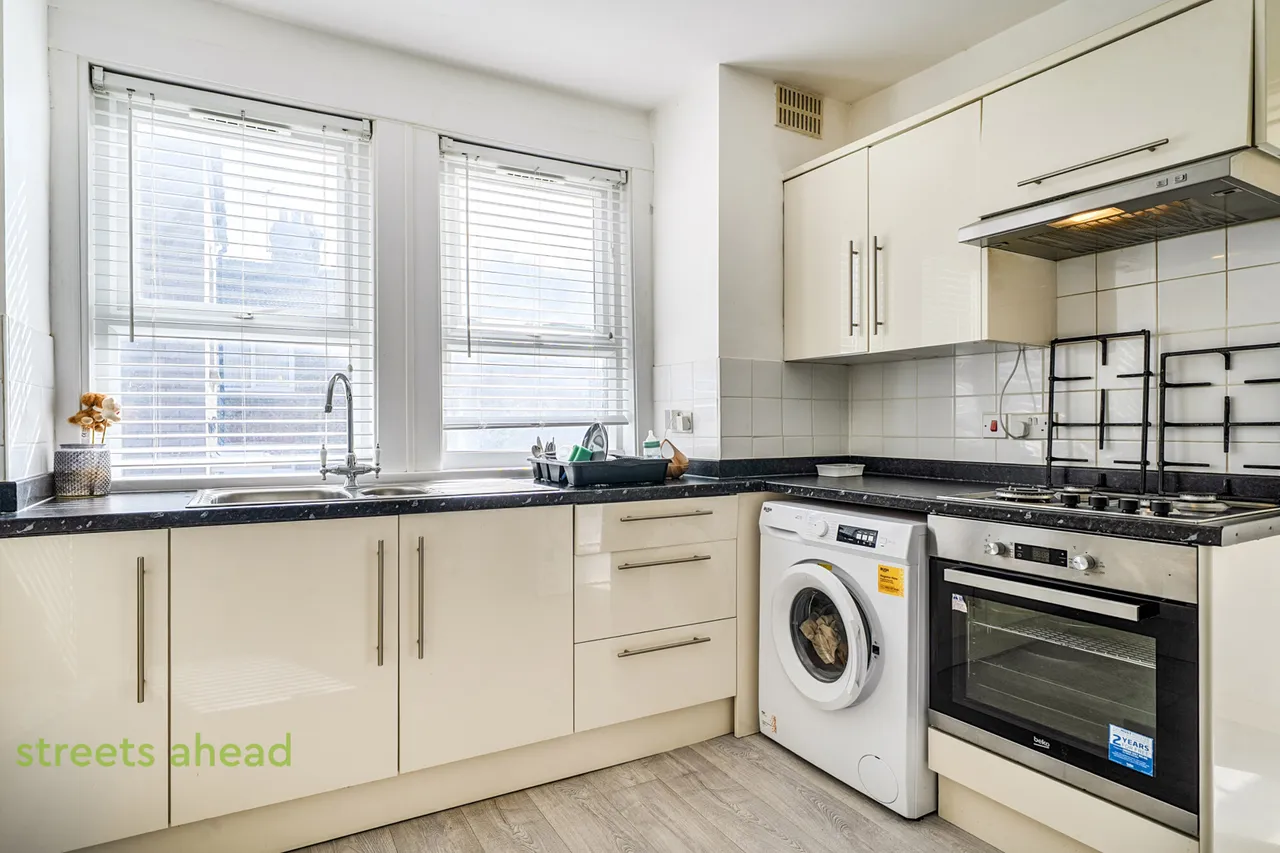Hythe Road, Thornton Heath, CR7, photo 13