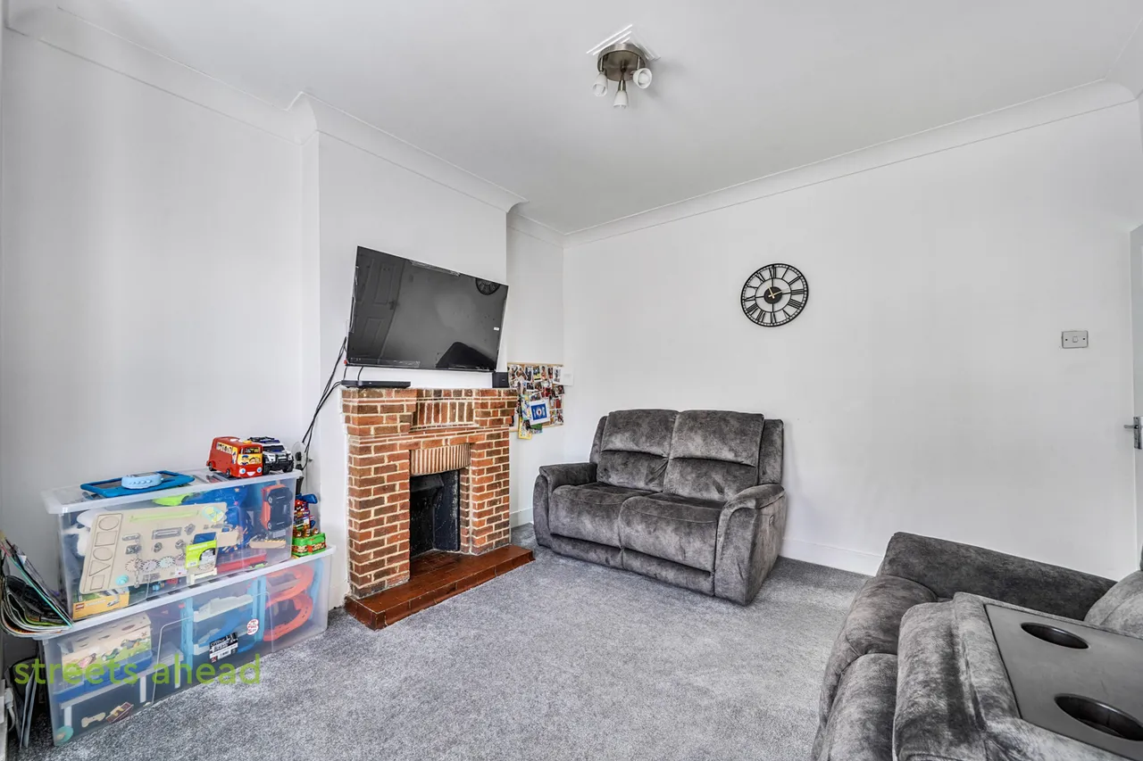 Hythe Road, Thornton Heath, CR7, photo 15