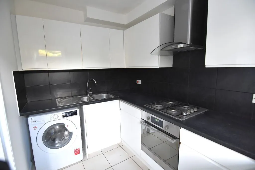 Clarendon Road, Wallington, SM6, photo 5