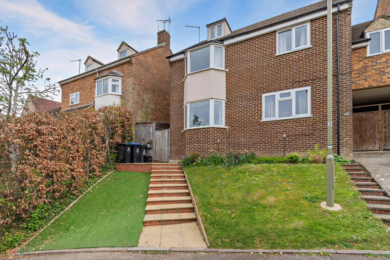 3 bed house for sale — Pearce Drive, Chipping Norton, OX7 5HY