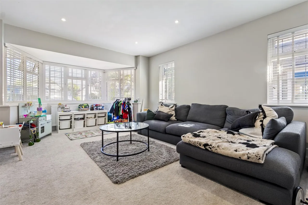 Aldsworth Avenue, Goring-By-Sea, photo 22