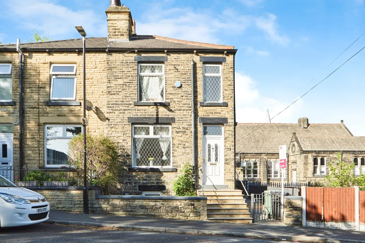 2 bed house for sale — Henley View, Leeds