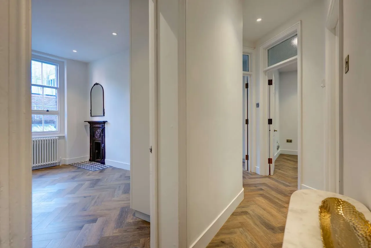 Gilbert Street, Mayfair, London, W1K 5HH, photo 10