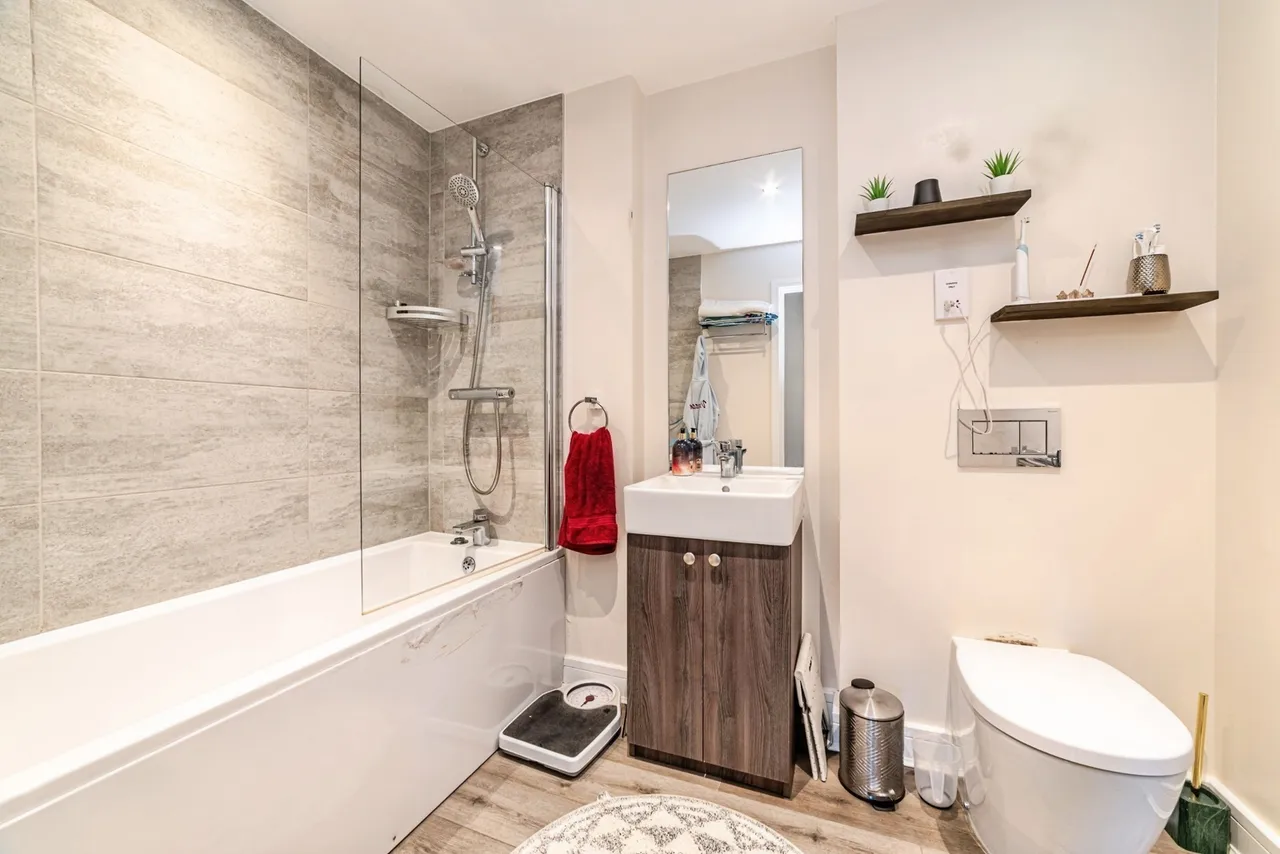 Webster Close, Bracknell, RG12, photo 13