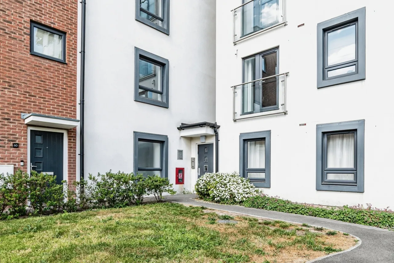 Webster Close, Bracknell, RG12, photo 15