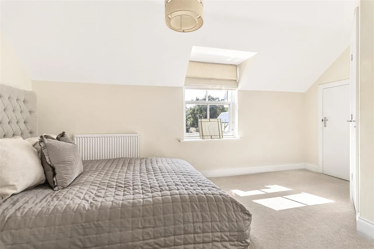 Pilgrim Court, Kennett, CB8, photo 14