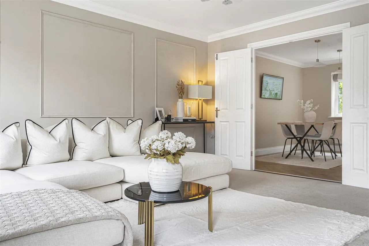 Pilgrim Court, Kennett, CB8, photo 10