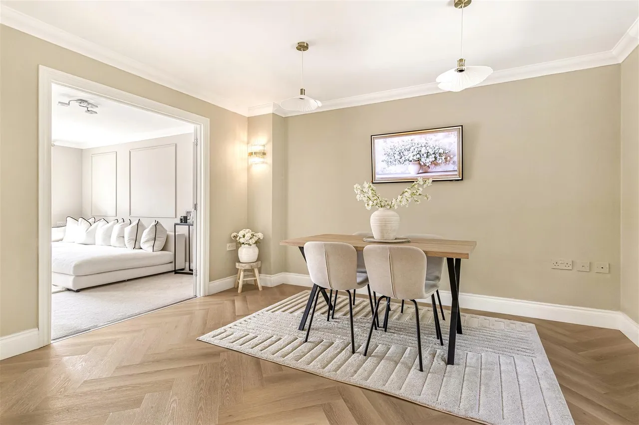 Pilgrim Court, Kennett, CB8, photo 6