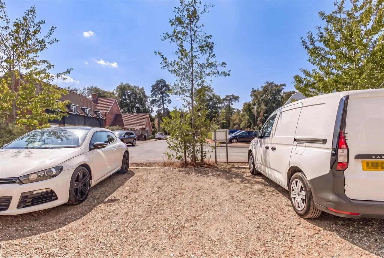 Pilgrim Court, Kennett, CB8, photo 19