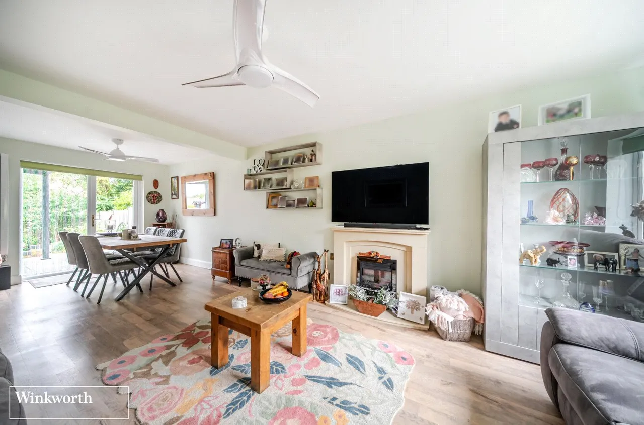 Primrose Gardens, Hatch Warren, Basingstoke, Hampshire, RG22, photo 4