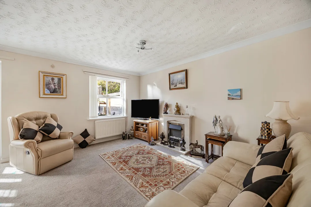 Godiva Road, Leominster, Herefordshire, HR6 8TB, photo 5