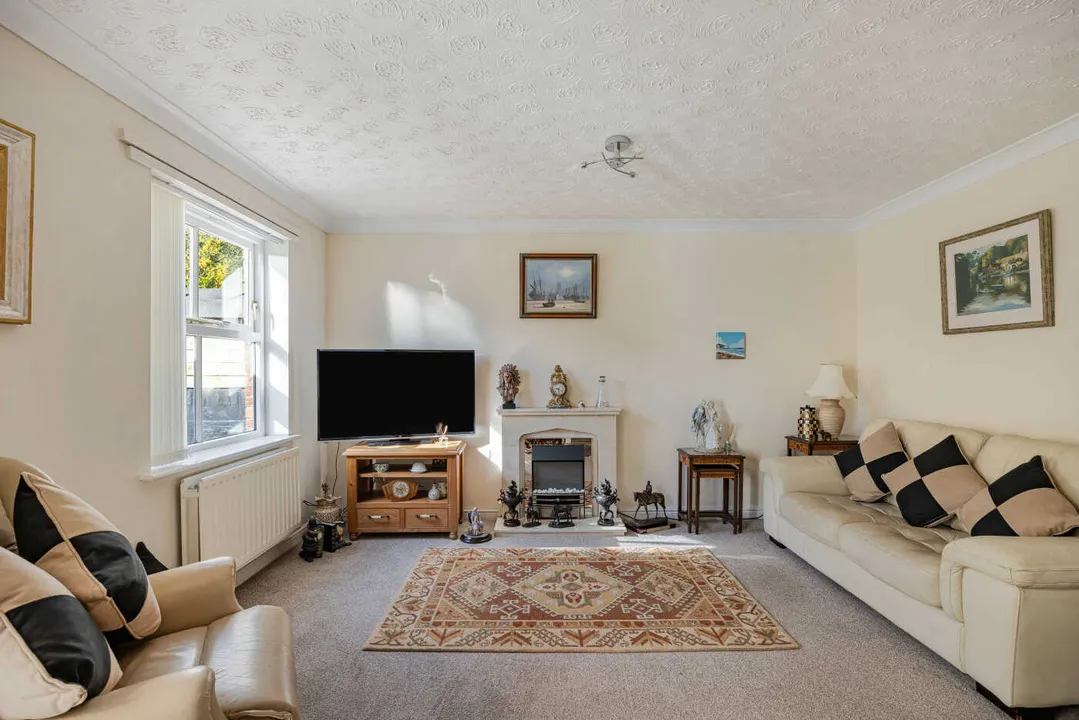 Godiva Road, Leominster, Herefordshire, HR6 8TB, photo 6