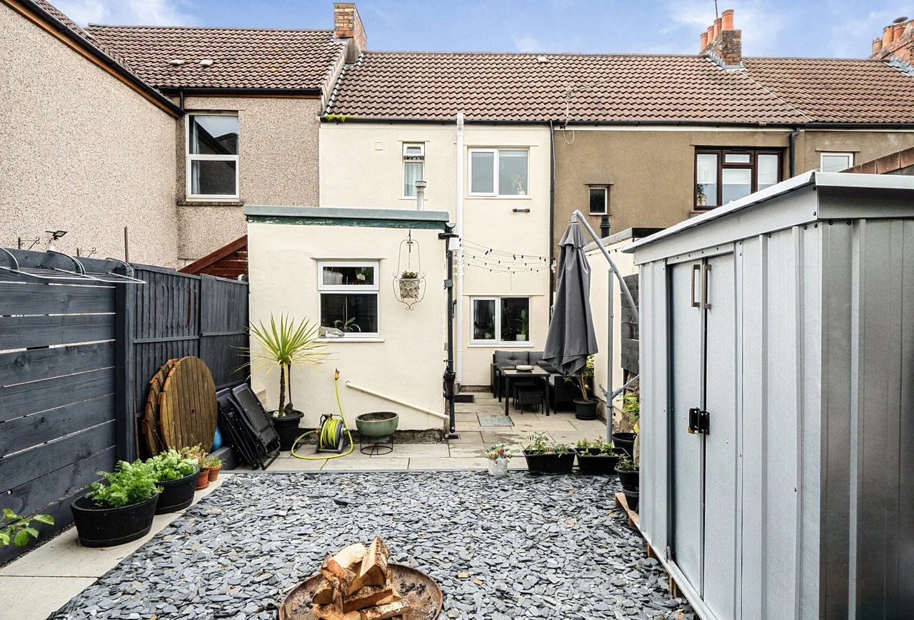 London Road, Gloucestershire, Warmley, BS30 5JB, photo 15