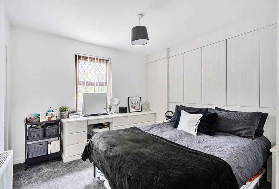 London Road, Warmley, BS30, photo 10