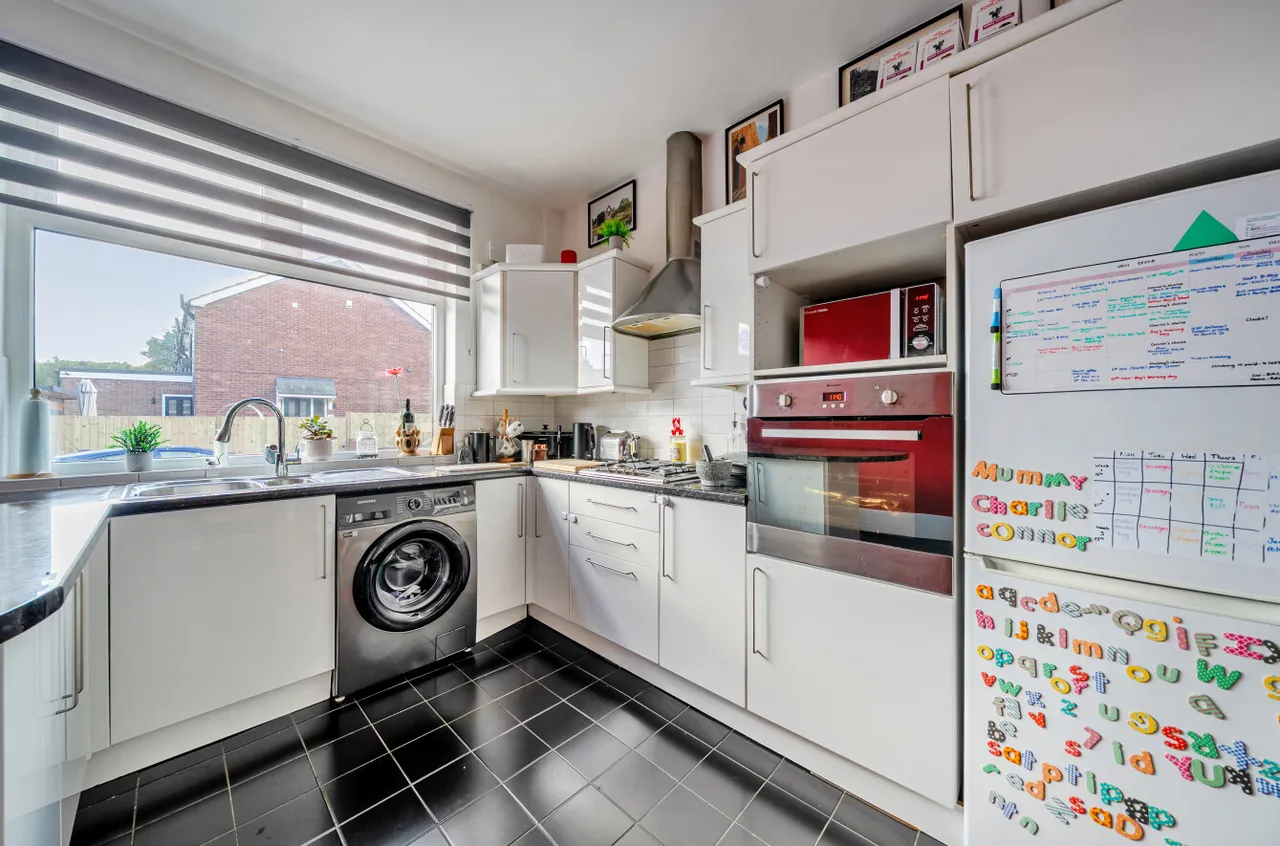 Yewdall Road, Leeds, LS13, photo 6