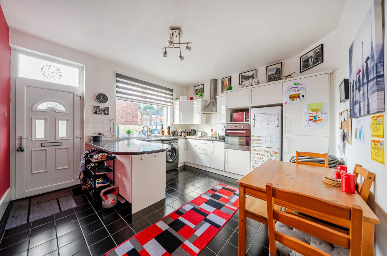 Yewdall Road, Leeds, LS13, photo 4
