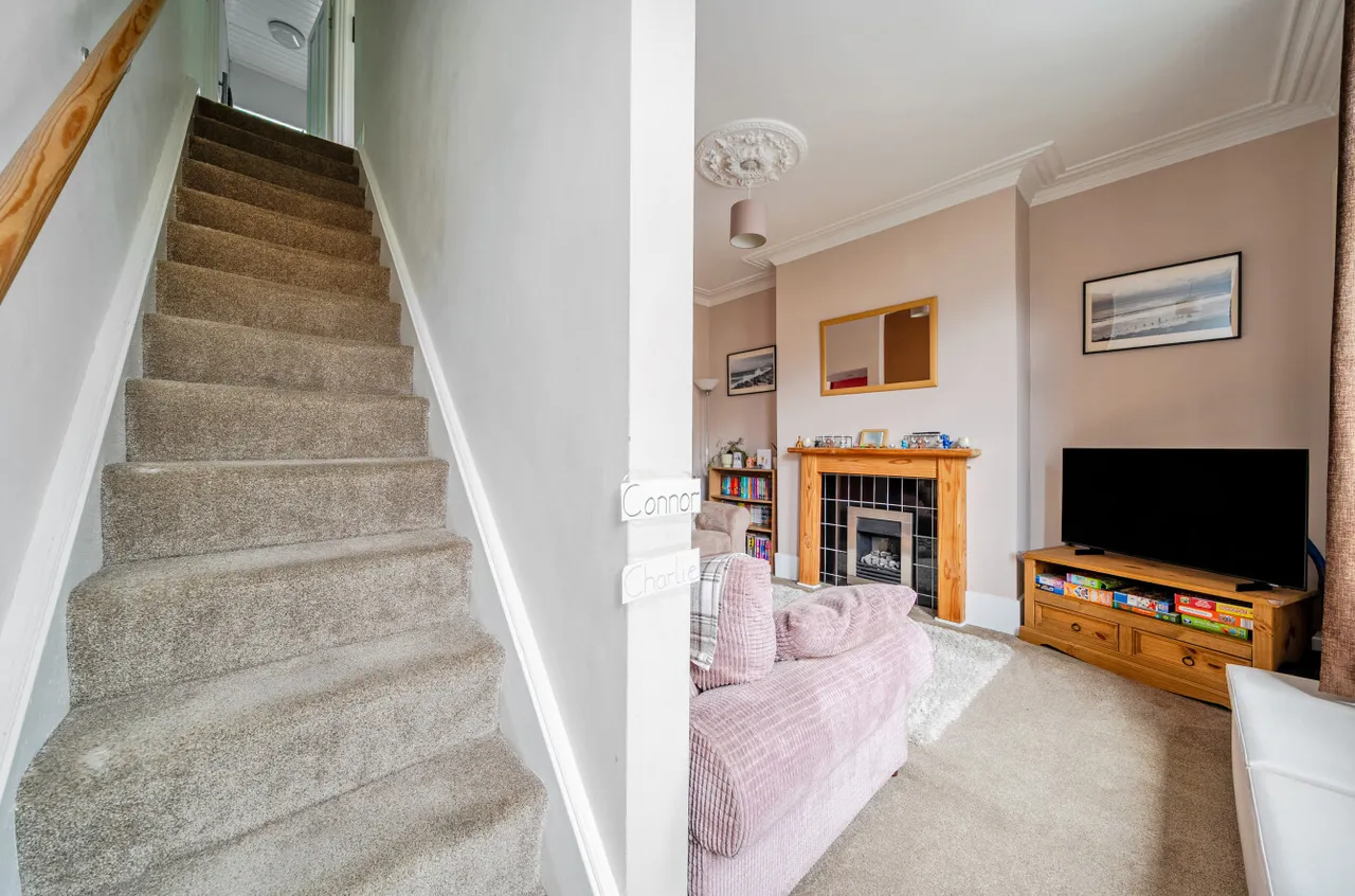Yewdall Road, Leeds, LS13, photo 9