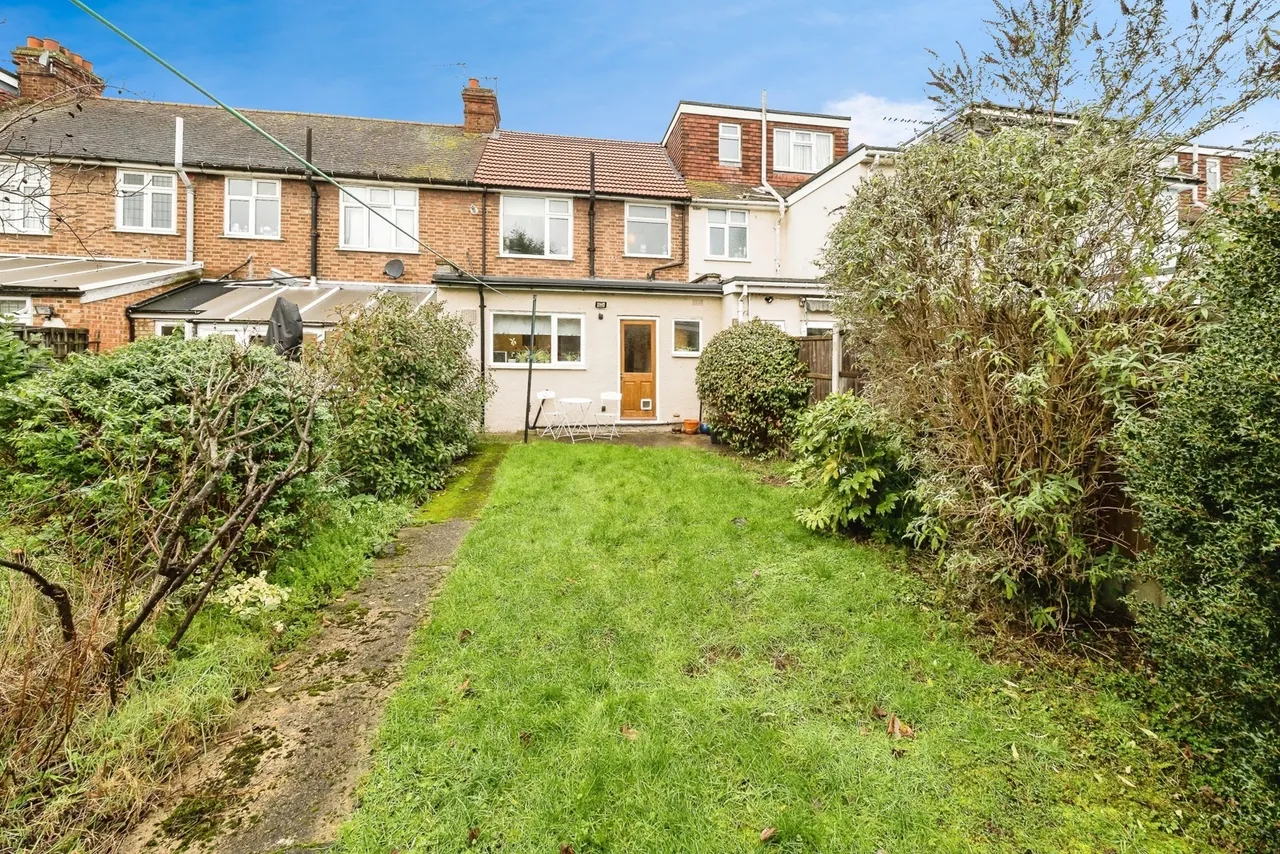 Canfield Road, Woodford Green, IG8, photo 13