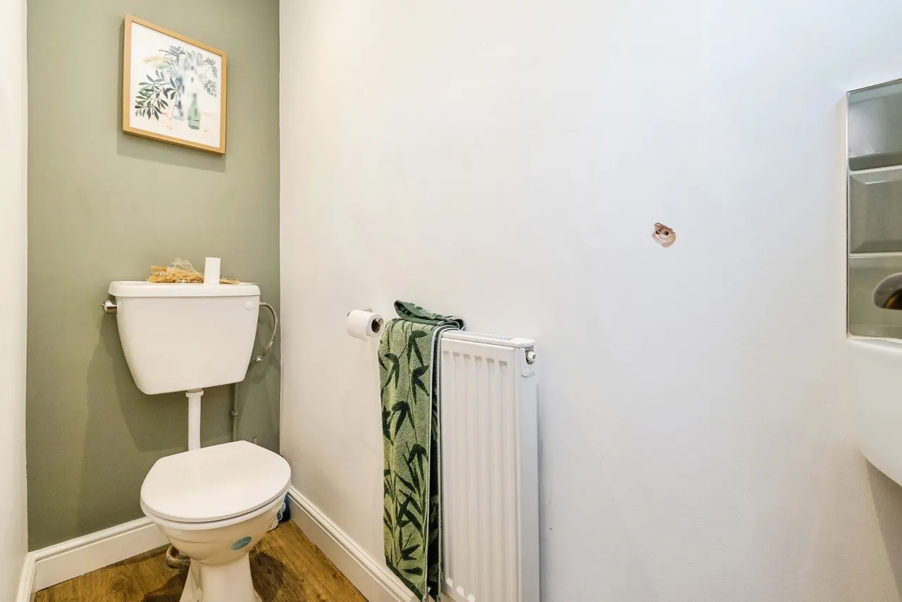Canfield Road, Woodford Green, IG8, photo 7