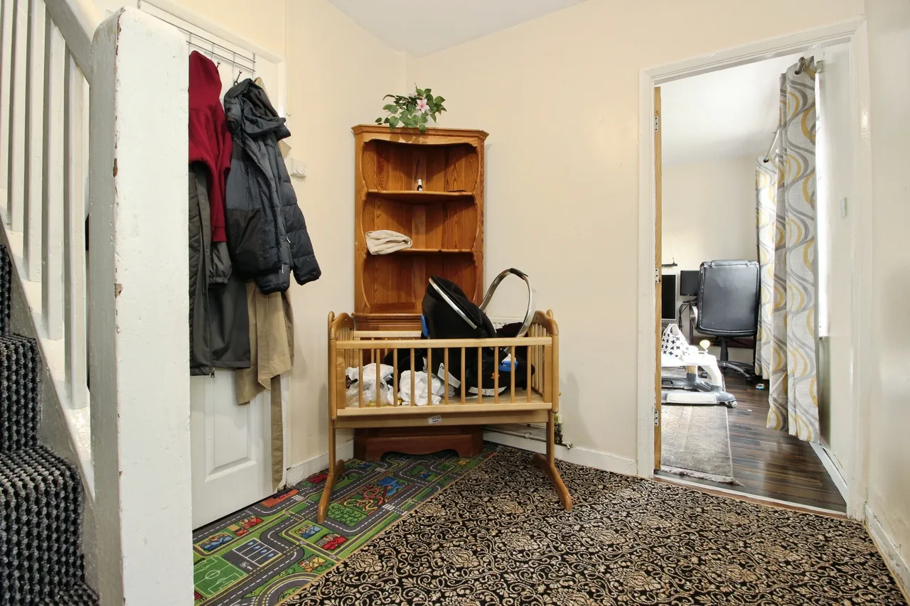 Scott Hall Green, Leeds, LS7, photo 6