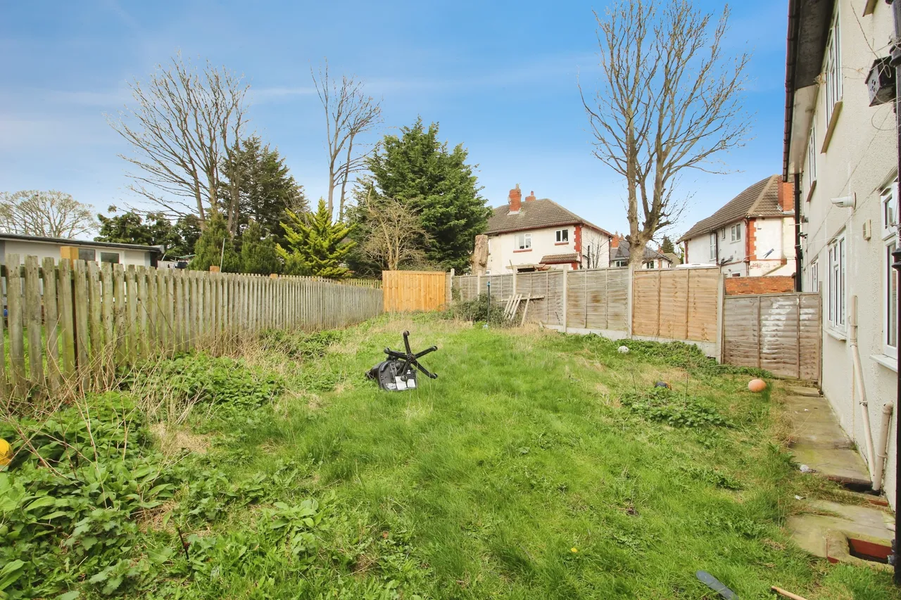 Scott Hall Green, Leeds, LS7, photo 15