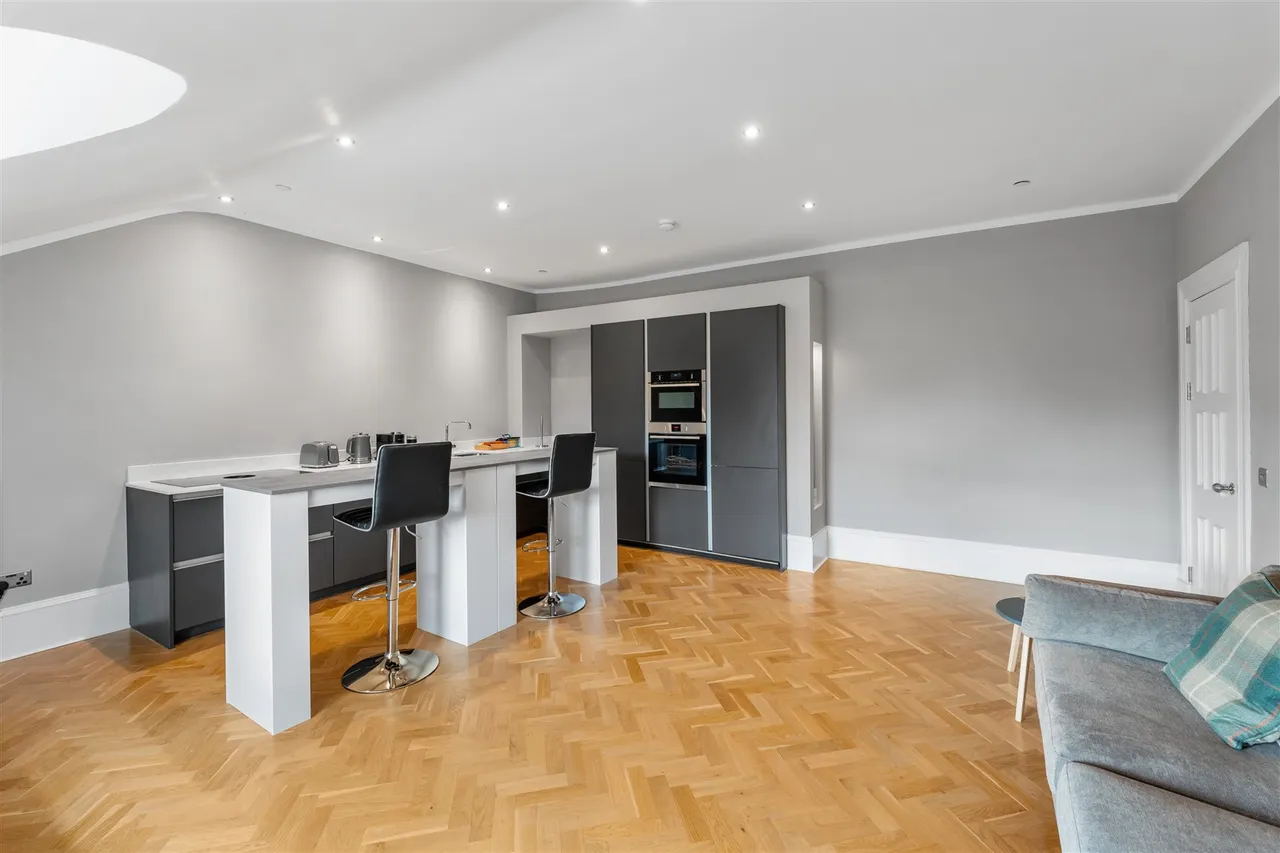 2/1 12A Cleveden Crescent, Kelvinside, G12 0PB, photo 5