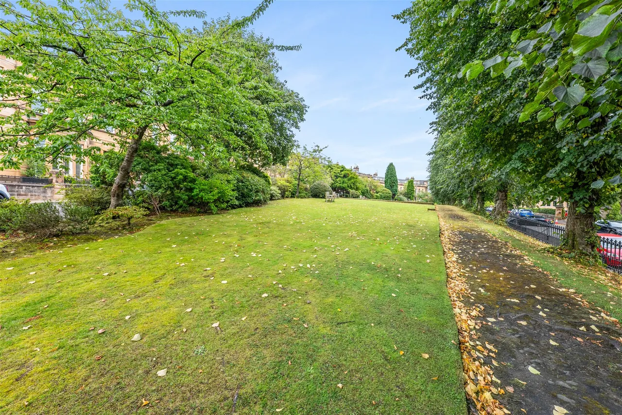2/1 12A Cleveden Crescent, Kelvinside, G12 0PB, photo 18