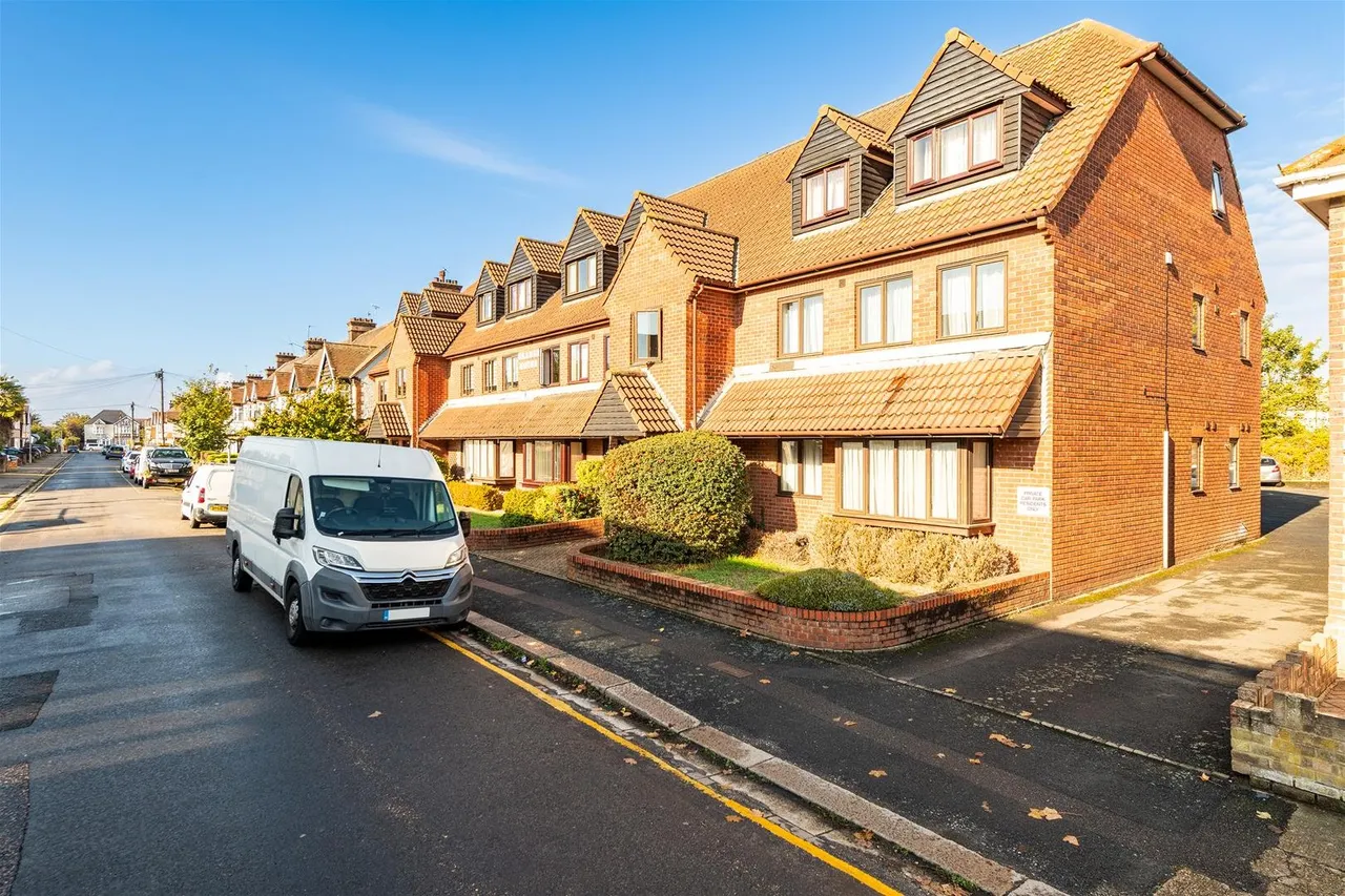Grange Road, Gravesend, DA11, photo 9