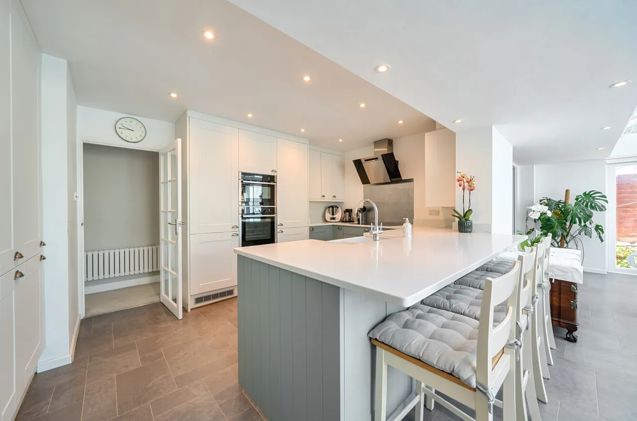 Bentley Close, Kings Worthy, SO23, photo 2