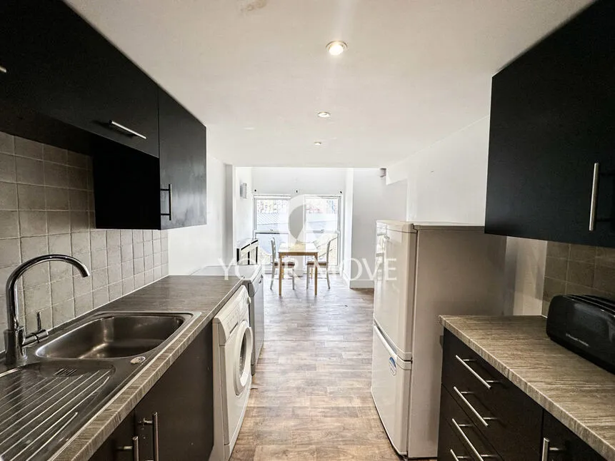 Cadogan Road, London, SE18, photo 12