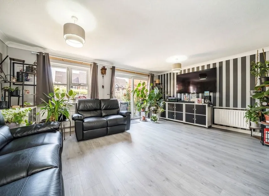 Beaumont Place, Isleworth, TW7, photo 2
