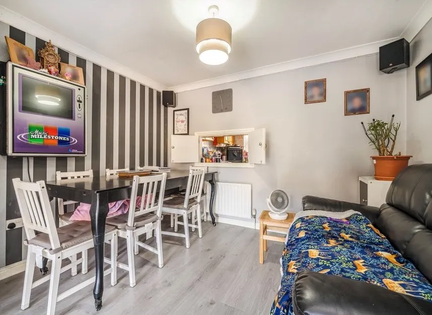 Beaumont Place, Isleworth, TW7, photo 4