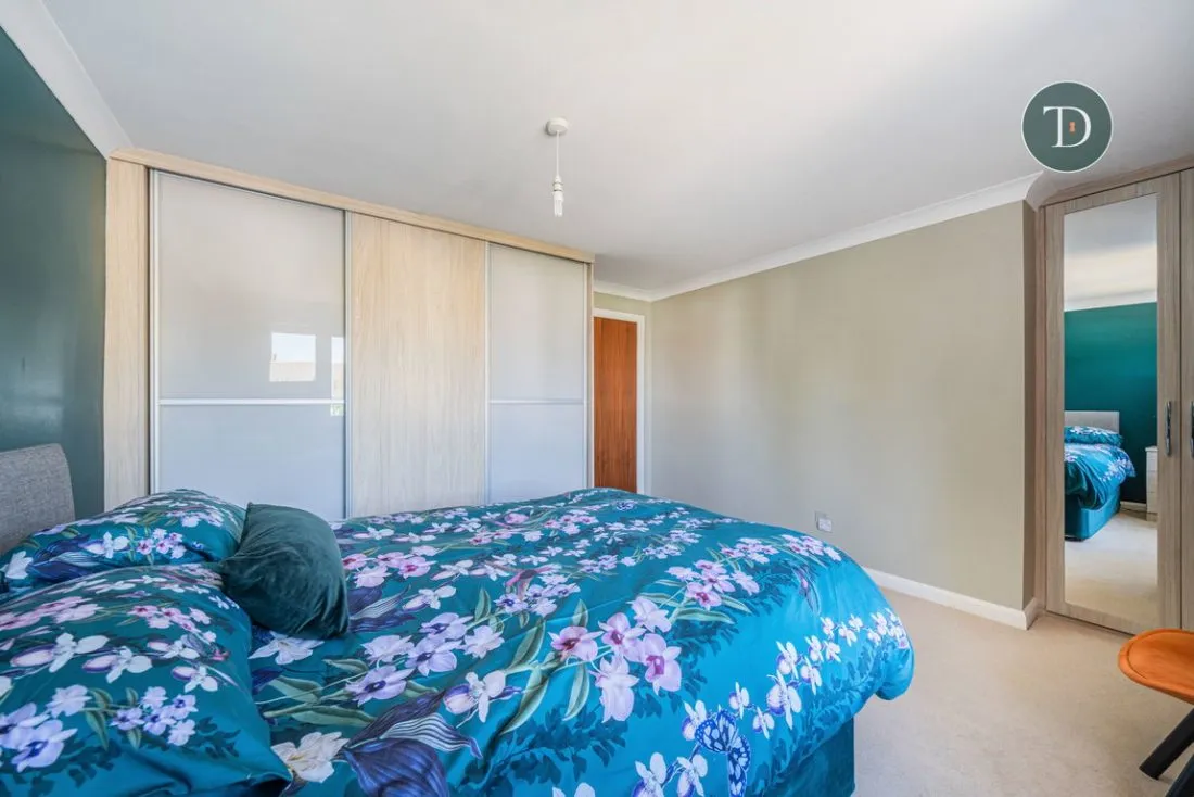 Reid Court, Little Sutton, CH66 1SB, photo 17