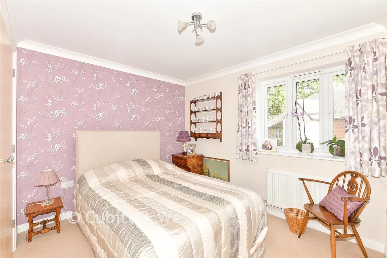 Payne Close, Crowborough, TN6, photo 9