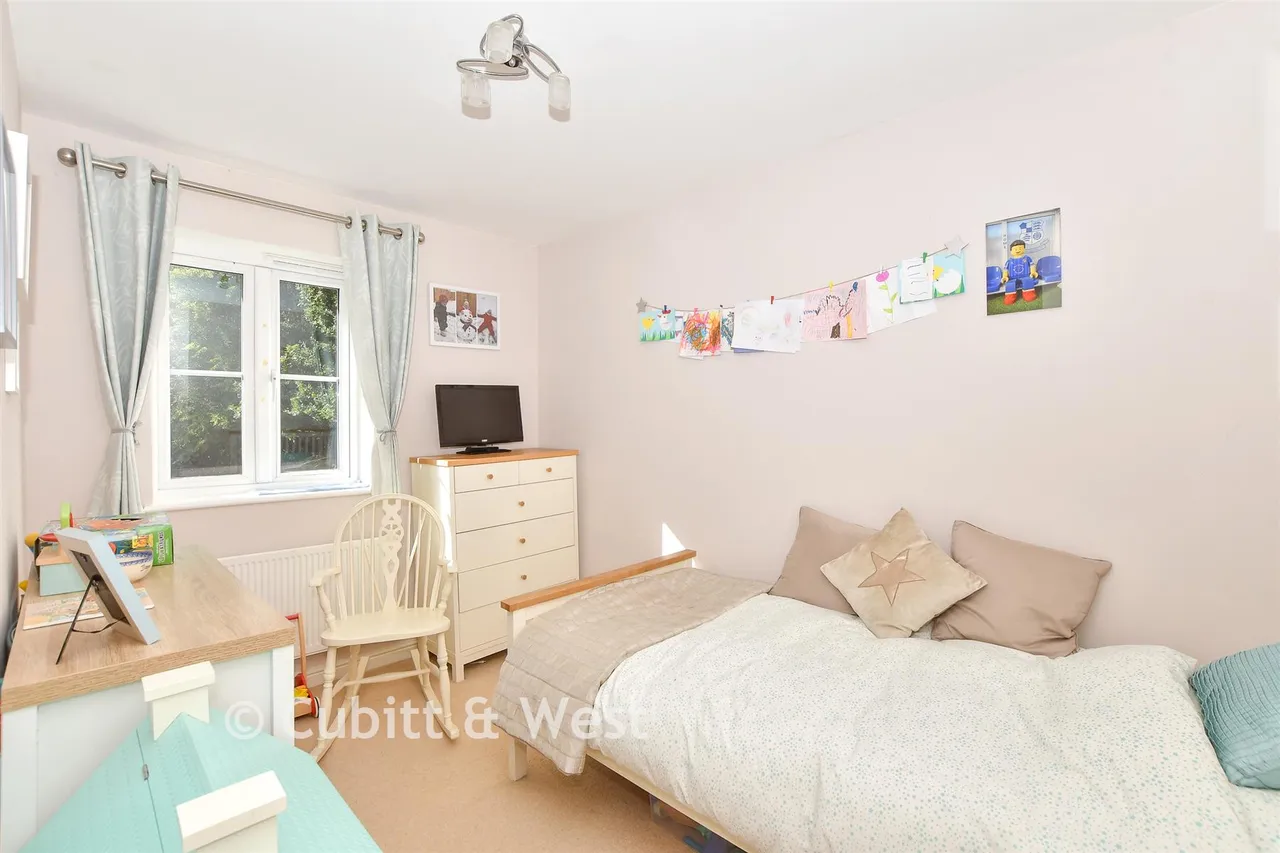 Payne Close, Crowborough, TN6, photo 10