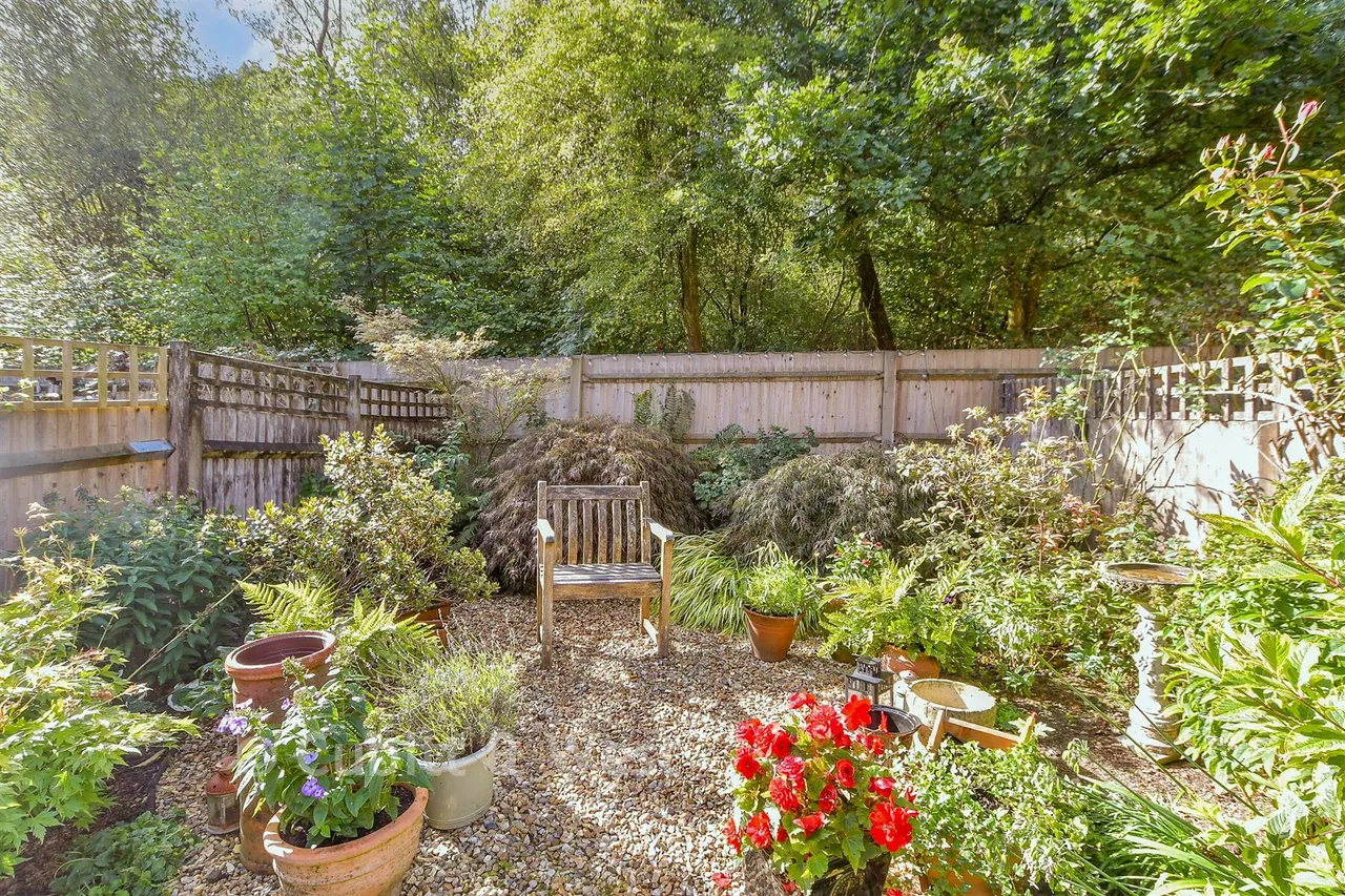 Payne Close, Crowborough, TN6, photo 13