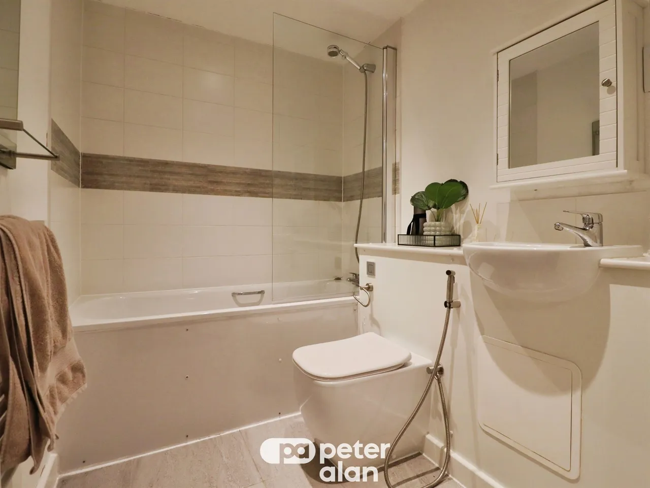 Cathays Terrace, Cardiff, CF24, photo 4