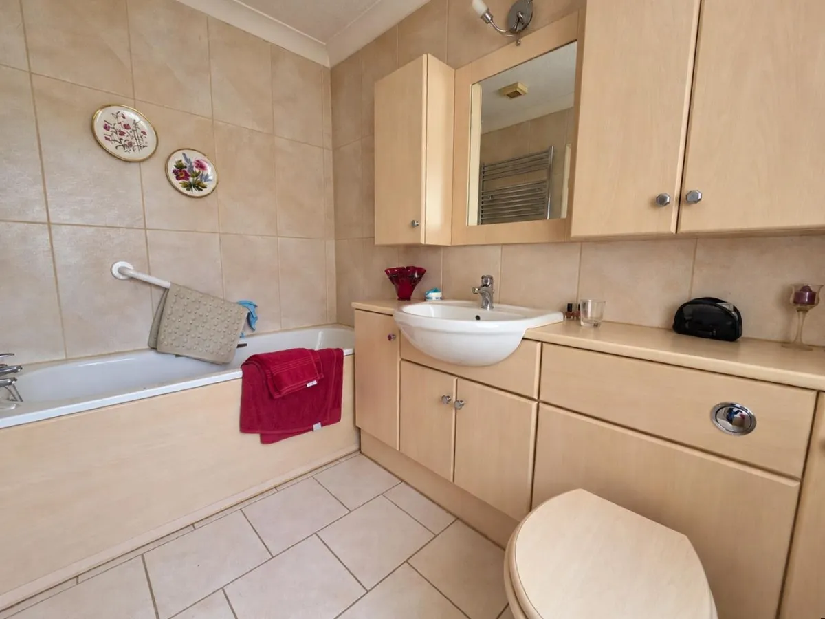 Cherston Court, Barnwood, GL4, photo 12