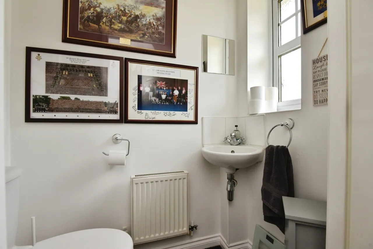 Crown Drive, Malkins Bank, Sandbach, Cheshire, CW11, photo 9