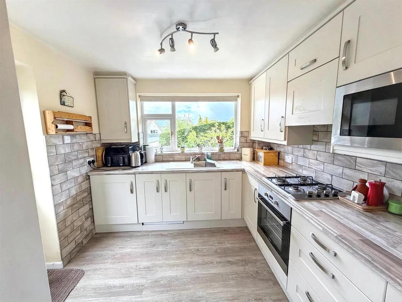St. Peters Court, Addingham, LS29 0RL, photo 6