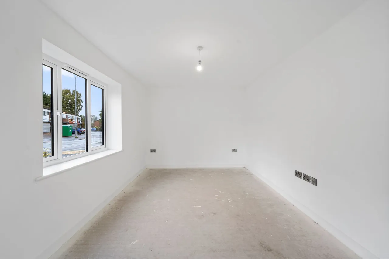 Halis Court, Hale Village, L24, photo 25