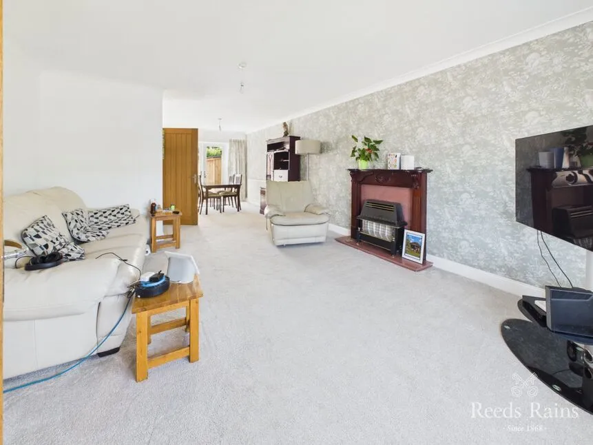 Lauderdale Drive, Guisborough, North Yorkshire, TS14, photo 4