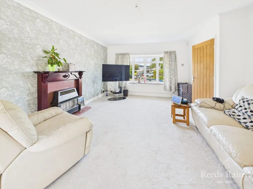 Lauderdale Drive, Guisborough, North Yorkshire, TS14, photo 2