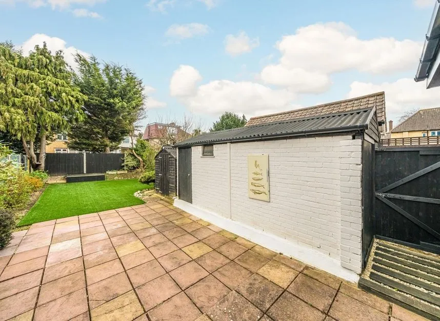 Melrose Avenue, Twickenham, TW2, photo 11