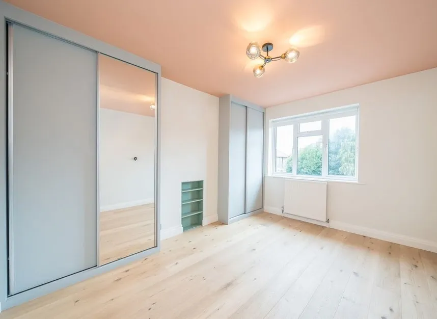 Melrose Avenue, Twickenham, TW2, photo 6