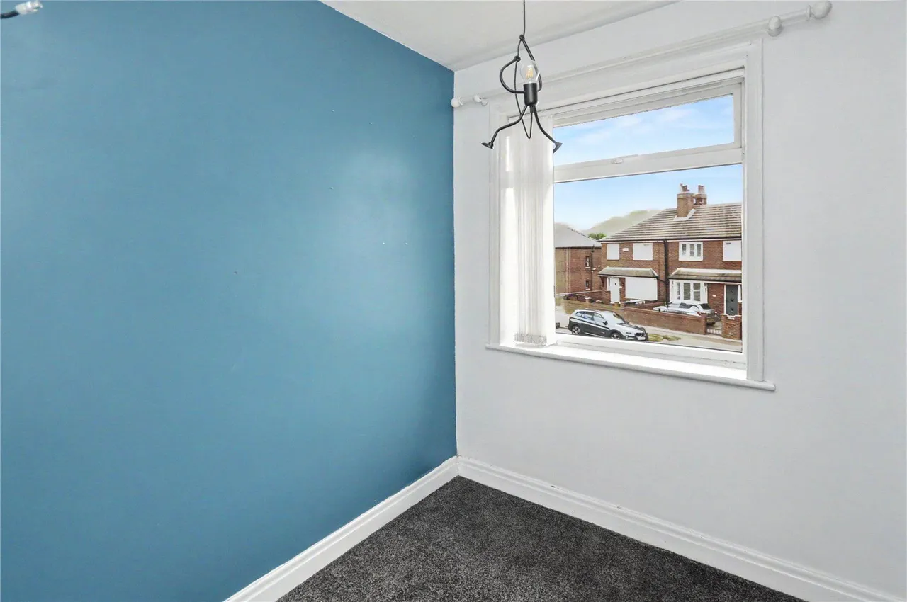 Moor Flatts Avenue, Leeds, LS10, photo 11