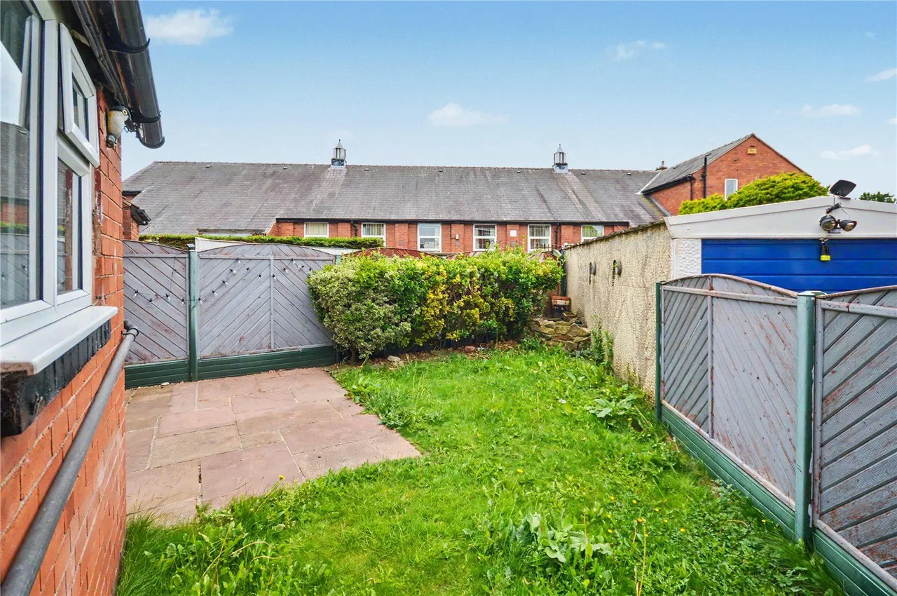 Moor Flatts Avenue, Leeds, LS10, photo 7