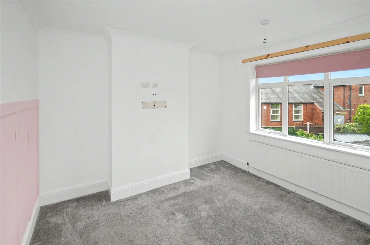 Moor Flatts Avenue, Leeds, LS10, photo 9
