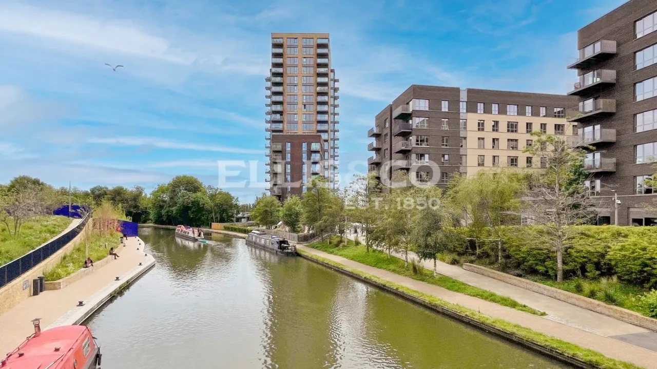Bakery Walk, Greenford, UB6, photo 19